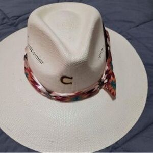 Charlie One Horse straw hat